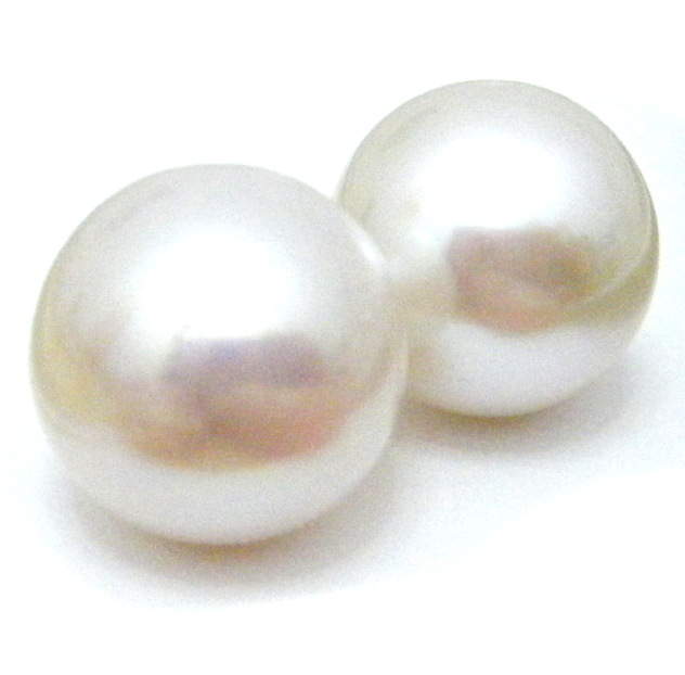 White 11mm-11.5 Undrilled Round Edison Pairs